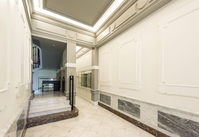 Apartamento en Madrid - Atocha Corner - Barrio de las Letras Apartamento en Madrid - Atocha Corner - Barrio de las Letras