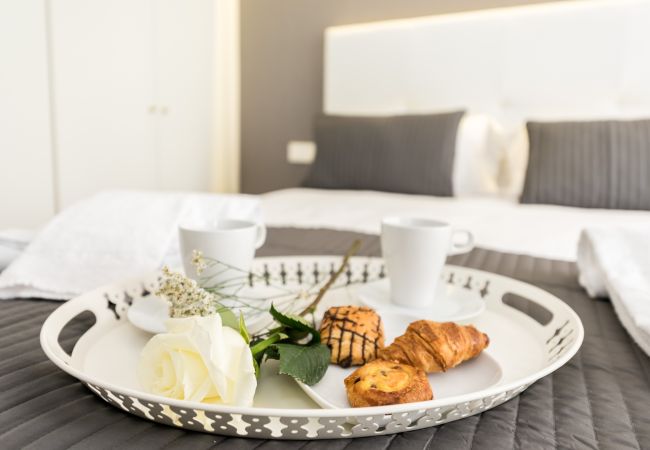 Apartamento en Madrid - Atocha Corner - Barrio de las Letras Apartamento en Madrid - Atocha Corner - Barrio de las Letras