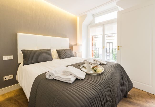 Apartamento en Madrid - Atocha Corner - Barrio de las Letras Apartamento en Madrid - Atocha Corner - Barrio de las Letras