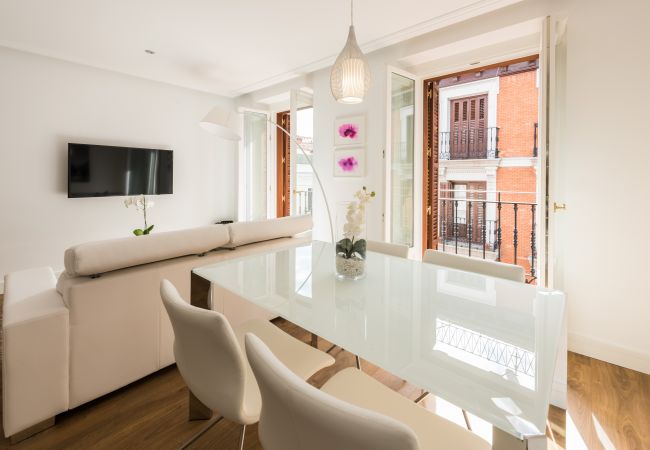 Apartamento en Madrid - Atocha Boutique - Barrio de las Letras Apartamento en Madrid - Atocha Boutique - Barrio de las Letras