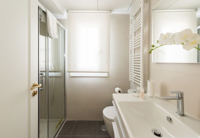 Apartamento en Madrid - Atocha Boutique - Barrio de las Letras Apartamento en Madrid - Atocha Boutique - Barrio de las Letras