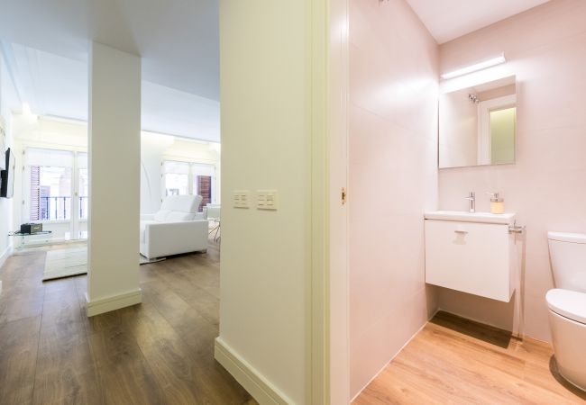 Apartamento en Madrid - Atocha Peatonal - Barrio de las Letras Apartamento en Madrid - Atocha Peatonal - Barrio de las Letras
