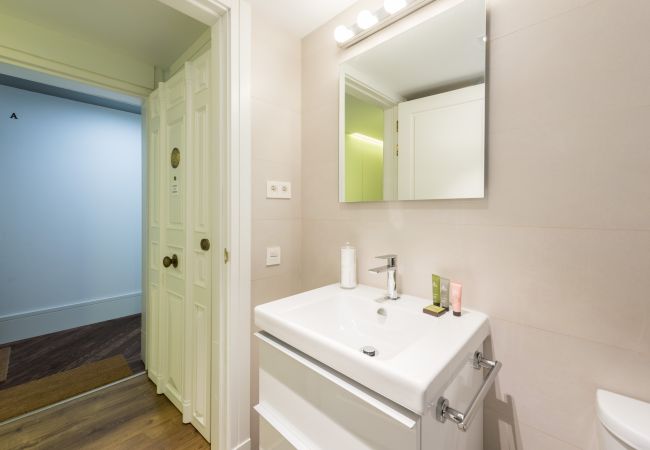 Apartamento en Madrid - Atocha Museos - Barrio de las Letras Apartamento en Madrid - Atocha Museos - Barrio de las Letras