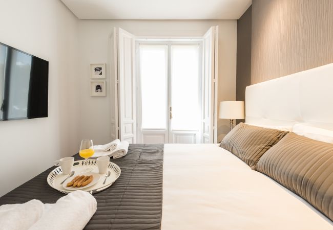 Apartamento en Madrid - Santa Ana Plaza Apartamento en Madrid - Santa Ana Plaza