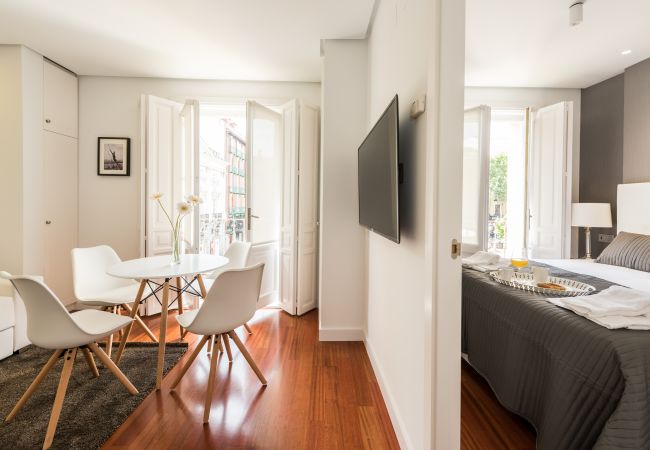 Apartamento en Madrid - Santa Ana Plaza Apartamento en Madrid - Santa Ana Plaza