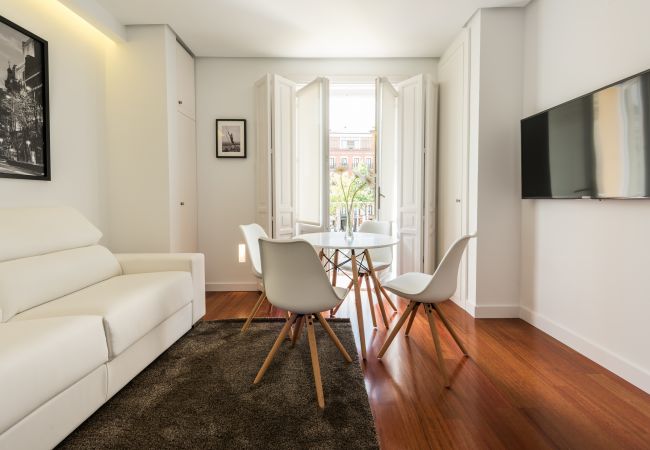 Apartamento en Madrid - Santa Ana Plaza Apartamento en Madrid - Santa Ana Plaza