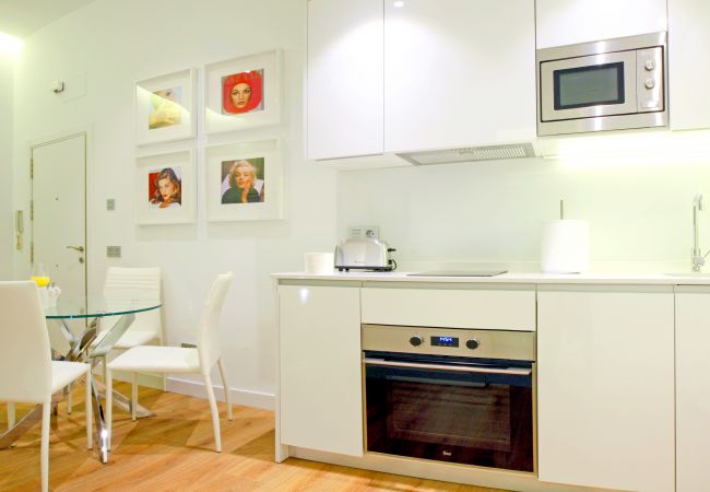 Apartamento en Madrid - Prado Suite - Barrio de las Letras Apartamento en Madrid - Prado Suite - Barrio de las Letras