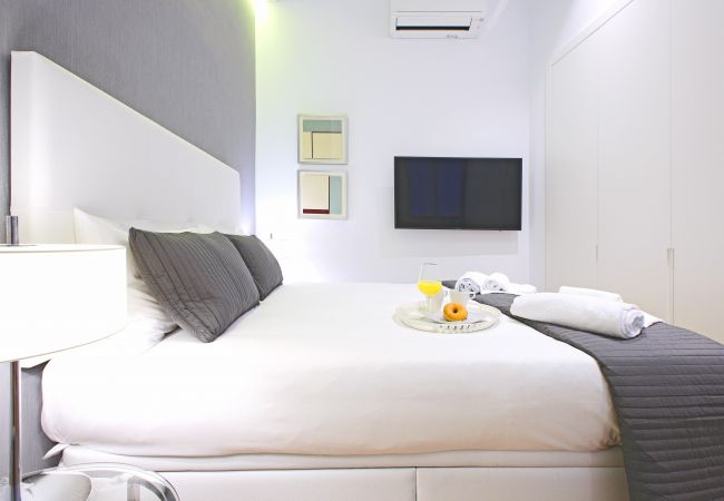 Apartamento en Madrid - Prado Suite - Barrio de las Letras Apartamento en Madrid - Prado Suite - Barrio de las Letras