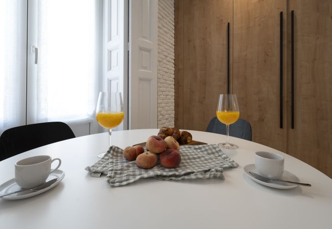 Apartamento en Madrid - Reina Sofia Center Apartamento en Madrid - Reina Sofia Center