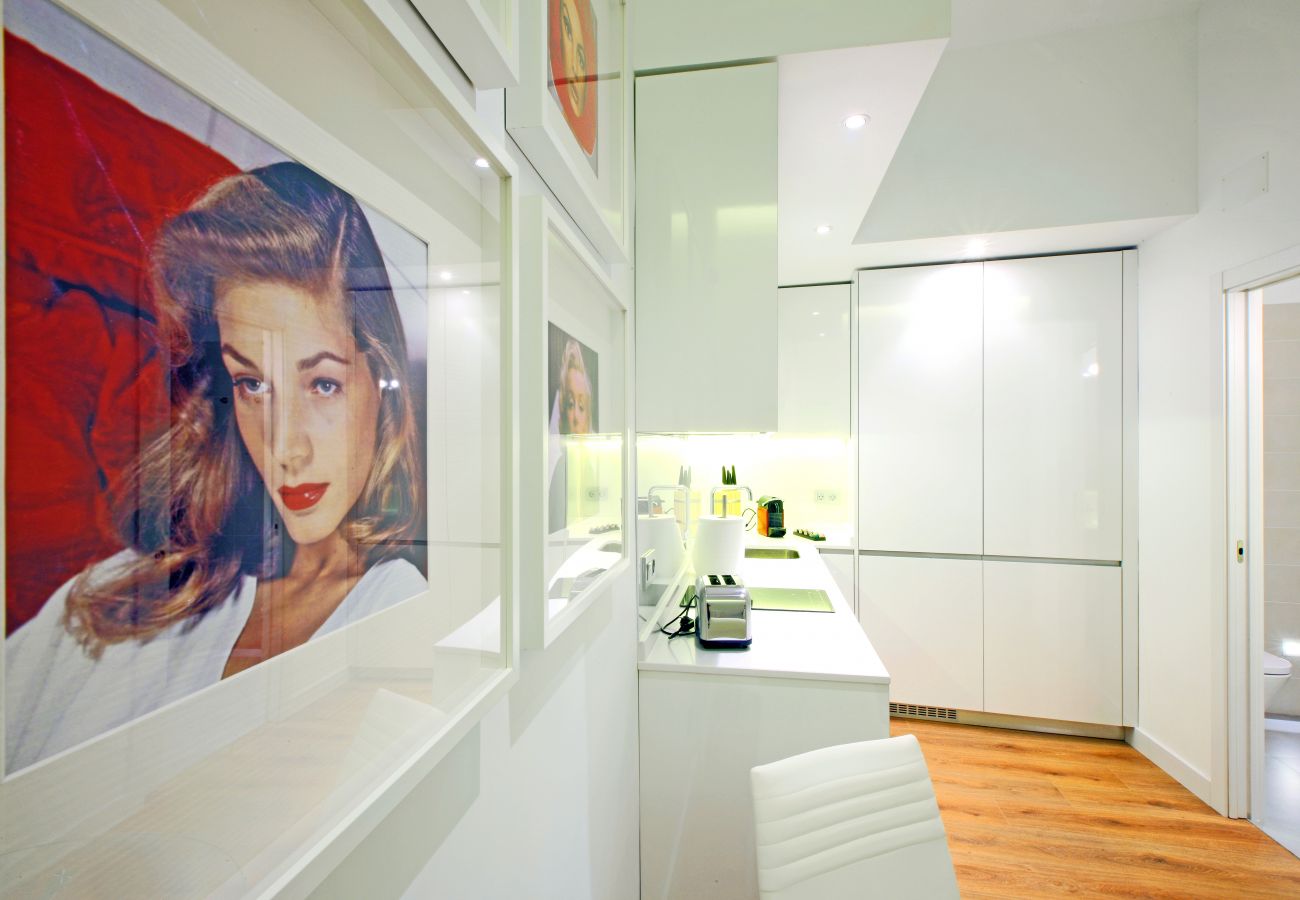 Apartment in Madrid - Prado Suite - Barrio de las Letras