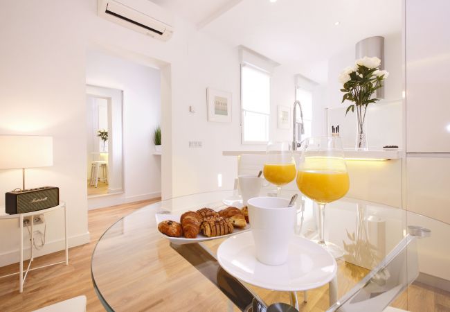 Apartment in Madrid - Opera Suite Apartment in Madrid - Opera Suite