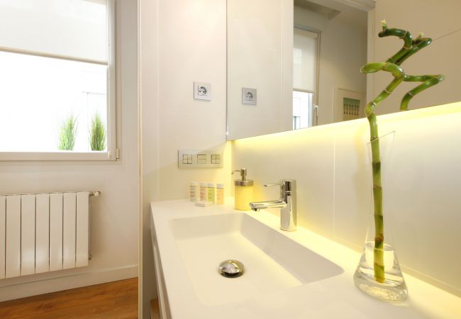 Apartment in Madrid - Opera Suite Apartment in Madrid - Opera Suite