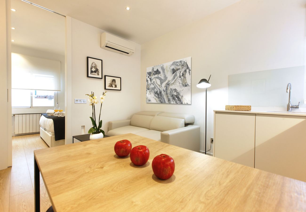 Apartment in Madrid - Charming Malasaña