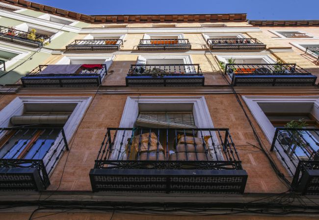 Apartment in Madrid - Tirso Design I Apartment in Madrid - Tirso Design I