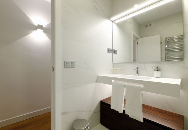 Apartment in Madrid - Tirso Design I Apartment in Madrid - Tirso Design I
