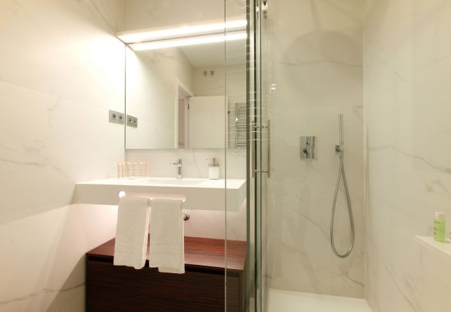 Apartment in Madrid - Tirso Design I Apartment in Madrid - Tirso Design I