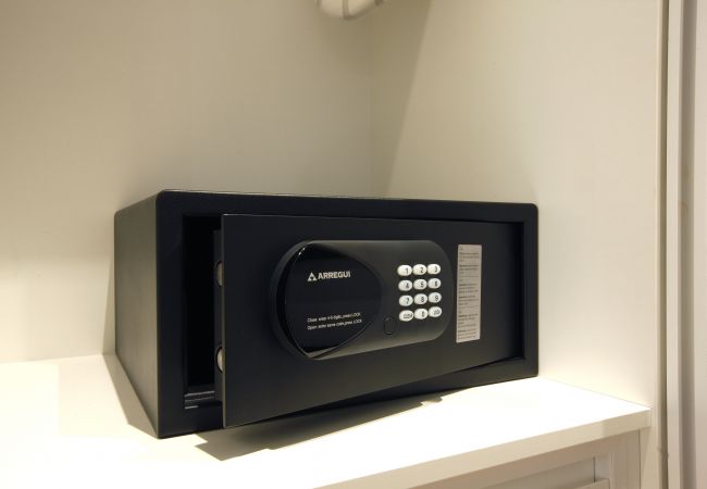 Apartment in Madrid - Tirso Design I Apartment in Madrid - Tirso Design I