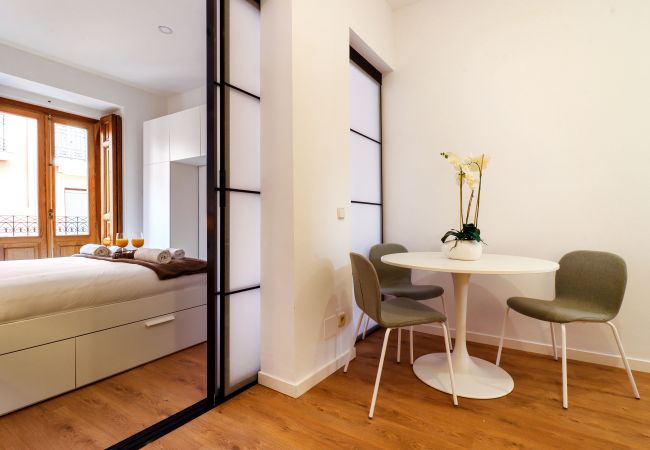 Apartment in Madrid - ChicLavapies Center Apartment in Madrid - ChicLavapies Center
