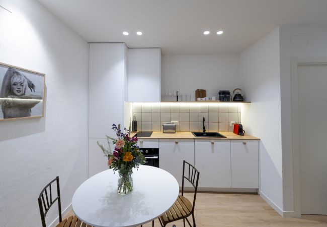 Apartment in Madrid - Reina Sofía Suite III Apartment in Madrid - Reina Sofía Suite III